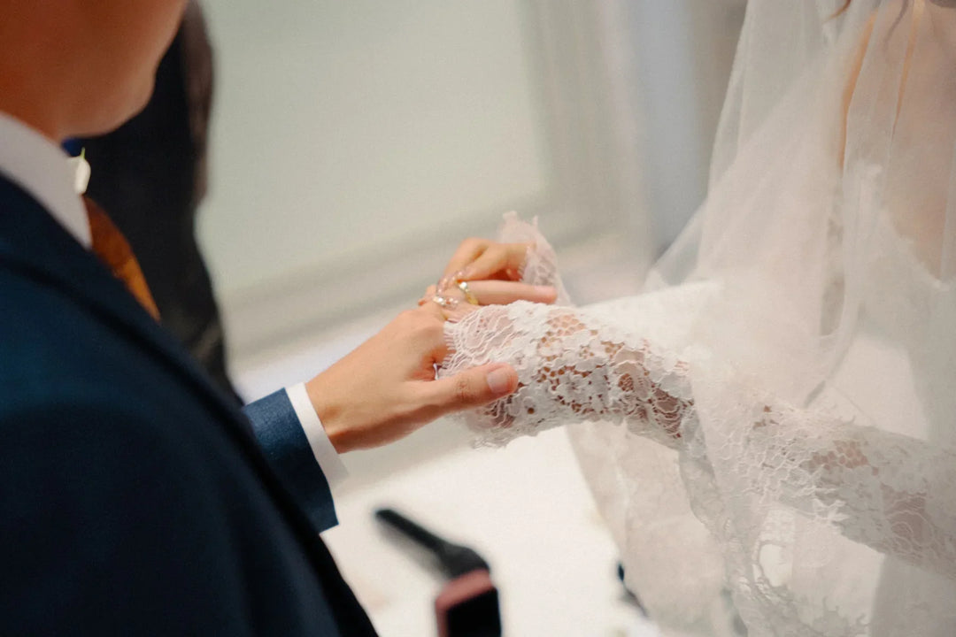 Proposal Ring Finger: Which Finger Should You Wear It On?