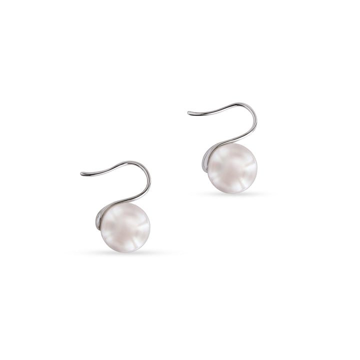 18K white gold Akoya saltwater pearl drop earrings with a modern curved hook design. Elegant pearl earrings by Ocean Bleu Fine Jewellery Singapore